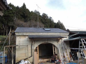 石蔵の屋根替えリフォーム