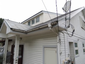 雨樋から水が溢れてしまう